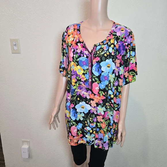 Johnny Was Wild Bloom FLUTTER SLEEVE HENLEY Woman’s Size 2x - Picture 8 of 16